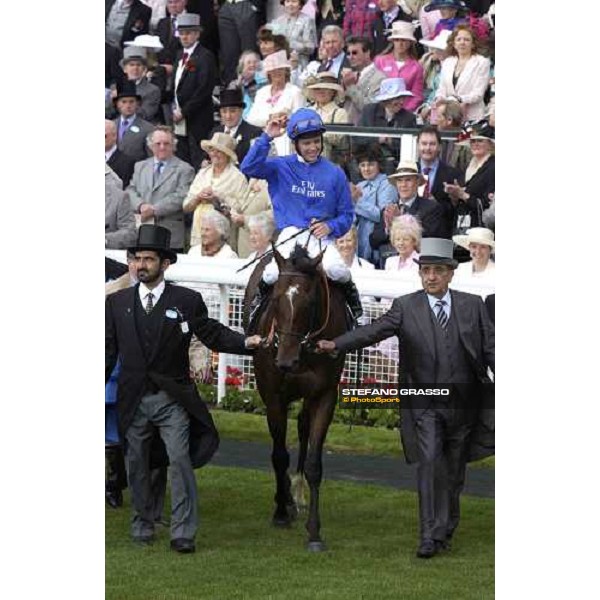 winner enclosure of The St James\'s Palace Stakes Sheihk Maktoum Al Maktoum, Sheihk Bin Rashid Al Maktoum and Kerrin Mc Evoy on Shamardal York, 14th june 2005 ph. Stefano Grasso