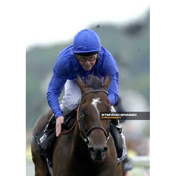 Kerrin Mc Evoy on Shamardal wins the St.James\'s Palace Stakes York, 14th june 2005 ph. Stefano Grasso