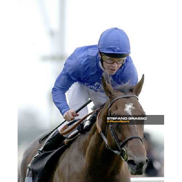 Kerrin Mc Evoy on Shamardal wins the St.James\'s Palace Stakes York, 14th june 2005 ph. Stefano Grasso