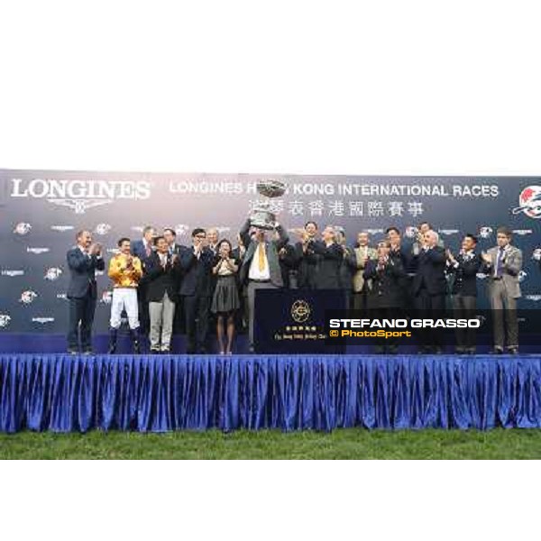 Douglas Whyte and Akeed Mofeed win the Longines Hong Kong Cup - The prize giving ceremony Hong Kong-Sha Tin racecourse,8th dec.2013 ph.Stefano Grasso/Longines