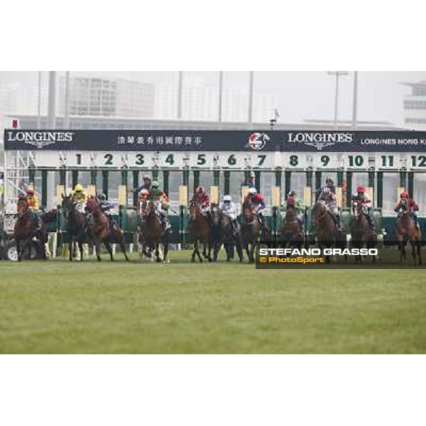 Douglas Whyte and Akeed Mofeed win the Longines Hong Kong Cup Hong Kong-Sha Tin racecourse,8th dec.2013 ph.Stefano Grasso/Longines