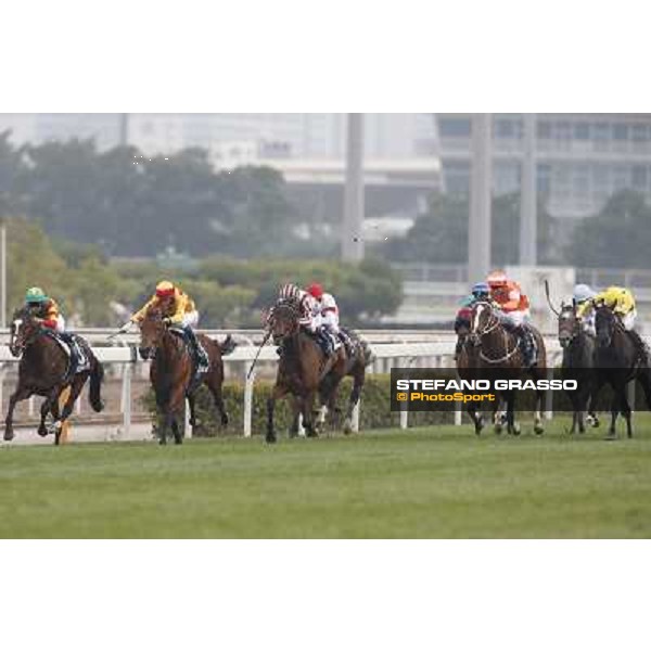 Douglas Whyte and Akeed Mofeed win the Longines Hong Kong Cup Hong Kong-Sha Tin racecourse,8th dec.2013 ph.Stefano Grasso/Longines