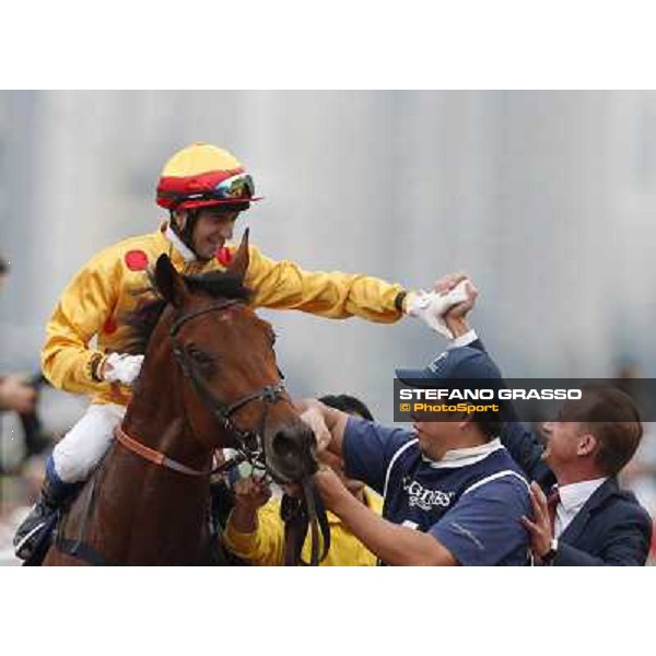 Douglas Whyte and Akeed Mofeed win the Longines Hong Kong Cup Hong Kong-Sha Tin racecourse,8th dec.2013 ph.Stefano Grasso/Longines