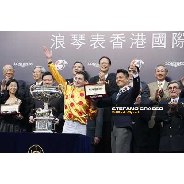 Douglas Whyte and Akeed Mofeed win the Longines Hong Kong Cup - The prize giving ceremony Hong Kong-Sha Tin racecourse,8th dec.2013 ph.Stefano Grasso/Longines