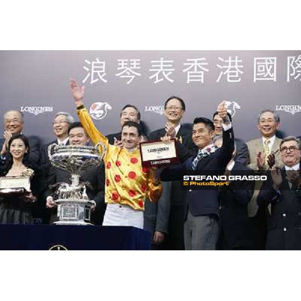 Douglas Whyte and Akeed Mofeed win the Longines Hong Kong Cup - The prize giving ceremony Hong Kong-Sha Tin racecourse,8th dec.2013 ph.Stefano Grasso/Longines