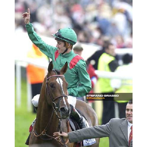 The Queen Anne Stakes Christophe Soumillon on Valixir parading after the triumph York, 14th june 2005 ph. Stefano Grasso