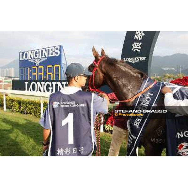 Douglas Whyte and Glorious Day win the Longines Hong Kong Mile Hong Kong-Sha Tin racecourse,8th dec.2013 ph.Stefano Grasso/Longines