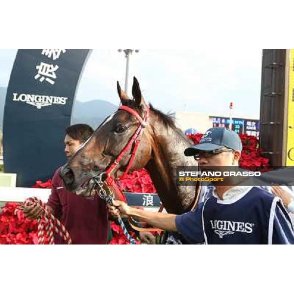 Douglas Whyte and Glorious Day win the Longines Hong Kong Mile Hong Kong-Sha Tin racecourse,8th dec.2013 ph.Stefano Grasso/Longines