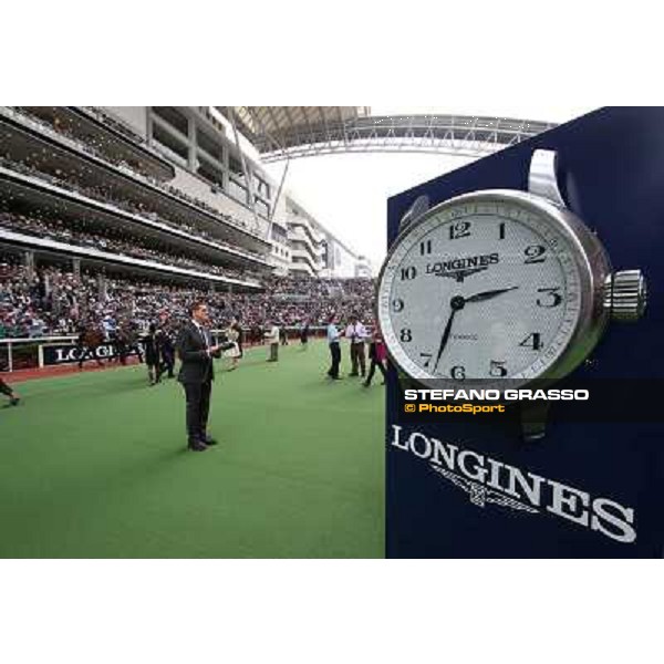 Fashion in the parade ring - Longines Hong Kong-Sha Tin racecourse,8th dec.2013 ph.Stefano Grasso/Longines
