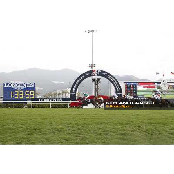 Douglas Whyte and Glorious Day win the Longines Hong Kong Mile Hong Kong-Sha Tin racecourse,8th dec.2013 ph.Stefano Grasso/Longines