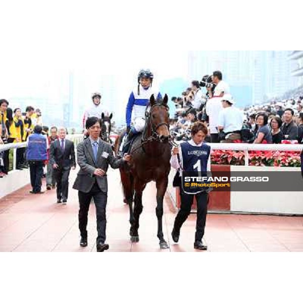 Yasunari Iwata and Lord Kanaloa win the Longines Hong Kong Sprint Hong Kong-Sha Tin racecourse,8th dec.2013 ph.Stefano Grasso/Longines