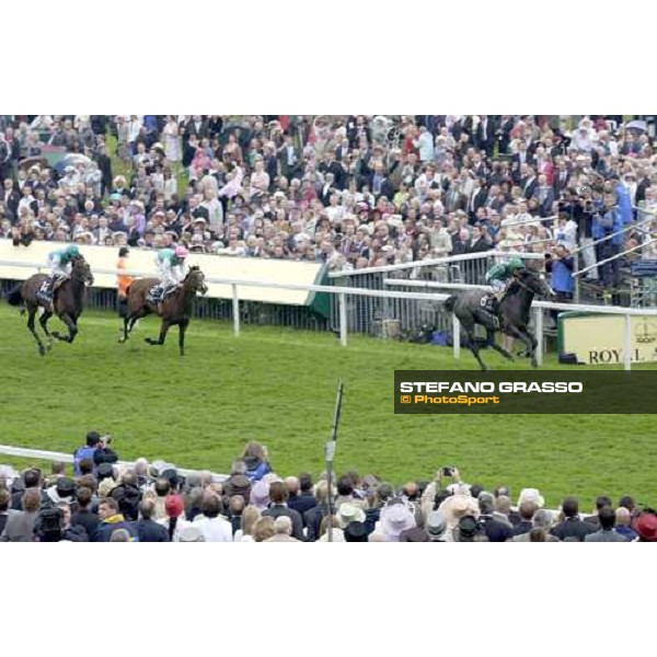 Johnny Murtagh on Proclamation wins in a easy way the Jersey Stakes Royal Ascot at York, 2nd day York, 15th june 2005 ph. Stefano Grasso