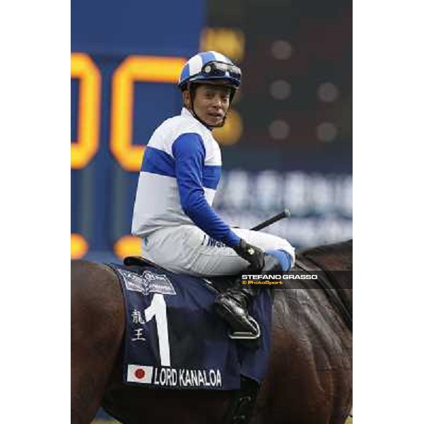 Yasunari Iwata and Lord Kanaloa win the Longines Hong Kong Sprint Hong Kong-Sha Tin racecourse,8th dec.2013 ph.Stefano Grasso/Longines