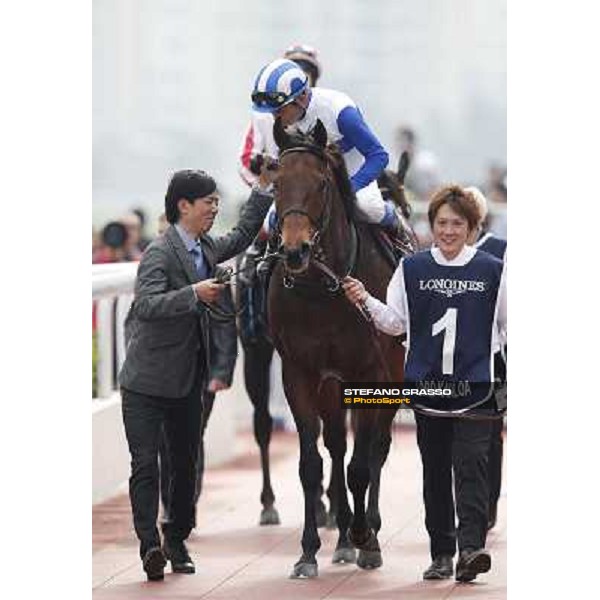 Yasunari Iwata and Lord Kanaloa win the Longines Hong Kong Sprint Hong Kong-Sha Tin racecourse,8th dec.2013 ph.Stefano Grasso/Longines