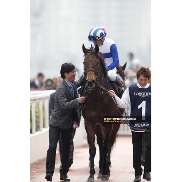 Yasunari Iwata and Lord Kanaloa win the Longines Hong Kong Sprint Hong Kong-Sha Tin racecourse,8th dec.2013 ph.Stefano Grasso/Longines
