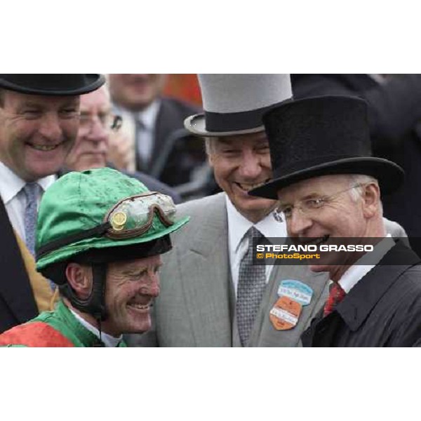 H.H. The Aga Khan owner of Azamour in the winner circle of the Prince of Wales\'s Stakes, with Mick Kinane and John Oxx Royal Ascot at York, 2nd day York, 15th june 2005 ph. Stefano Grasso