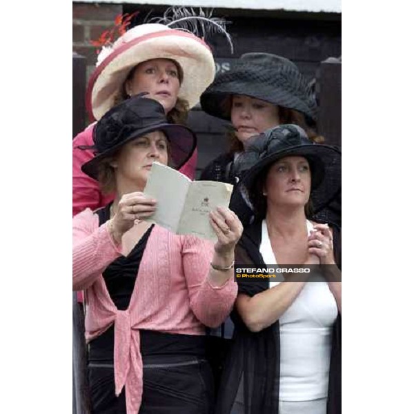 Ladies at Royal Ascot at York York, 15th june 2005 ph. Stefano Grasso 