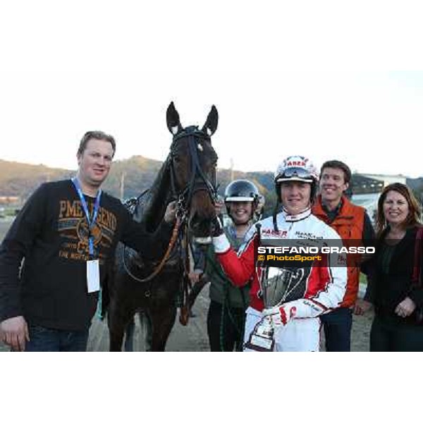 Robin Bakker with Robert Bi wins the second leg of the 86° Derby Italiano del Trotto - Trofeo La Torrente Napoli - Ippodromo di Agnano,14 dicembre 2013 ph.Stefano Grasso/Ippodromi Partenopei