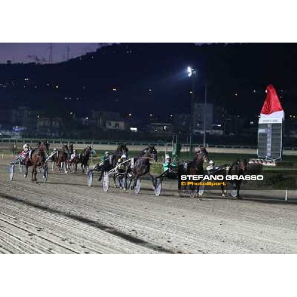 Federico Esposito with Red Baron wins the third leg of the 86° Derby Italiano del Trotto - Trofeo La Torrente Napoli - Ippodromo di Agnano,14 dicembre 2013 ph.Stefano Grasso/Ippodromi Partenopei
