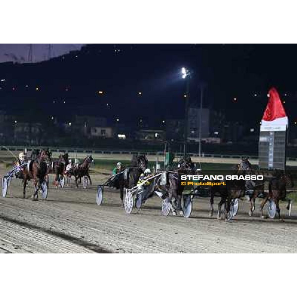Federico Esposito with Red Baron wins the third leg of the 86° Derby Italiano del Trotto - Trofeo La Torrente Napoli - Ippodromo di Agnano,14 dicembre 2013 ph.Stefano Grasso/Ippodromi Partenopei