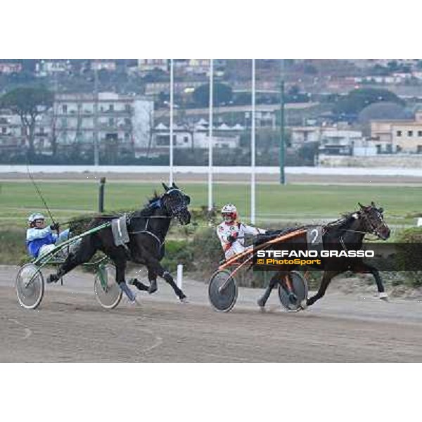 Roberto Vecchion with Orsia wins the Gran Premio Royal Mares - Allevamento Garigliano-2nd Andrea Guzzinati with Oibambam Effe Napoli - Ippodromo di Agnano,14 dicembre 2013 ph.Stefano Grasso/Ippodromi Partenopei