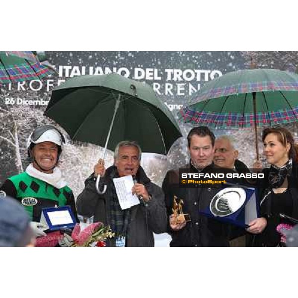 Enrico Bellei prize giving Gran Premio Oaks del Trotto Napoli - Ippodromo di Agnano,26 dec. 2013 ph.Domenico Savi/Grasso/Ippodromi Partenopei