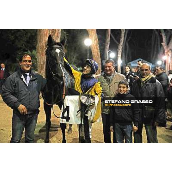 Djordje Perovic with Salford Secret wins the Premio Criterium Partenopeo Napoli,Agnano 29 dicembre 2013 ph.Stefano Grasso/Ippodromi Partenopei srl
