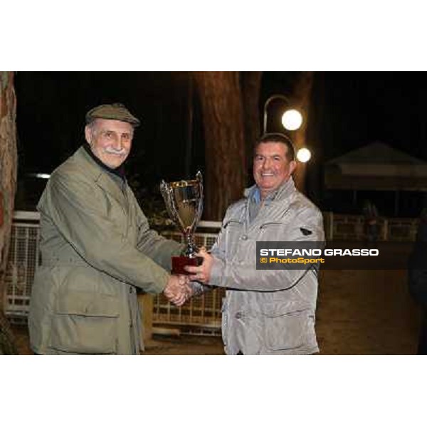 Djordje Perovic with Salford Secret wins the Premio Criterium Partenopeo Napoli,Agnano 29 dicembre 2013 ph.Stefano Grasso/Ippodromi Partenopei srl