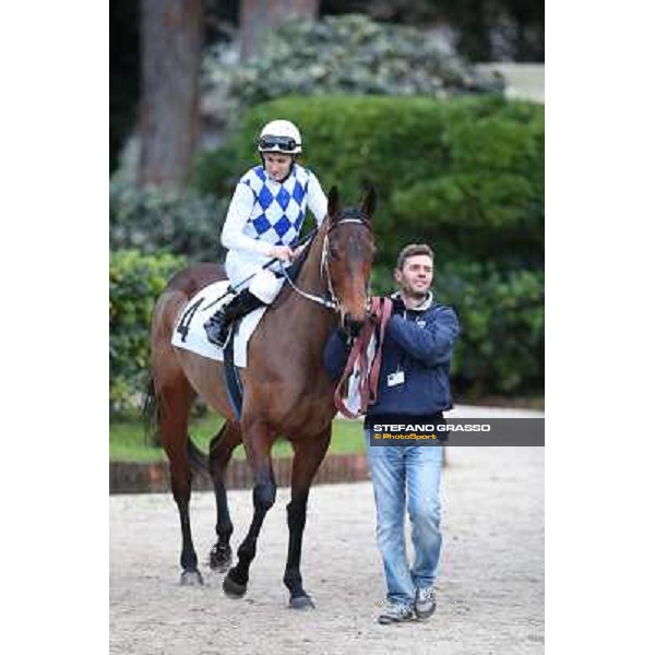Mirco Demuro and Noble Hachy Napoli,Agnano 29 dicembre 2013 ph.Stefano Grasso/Ippodromi Partenopei srl