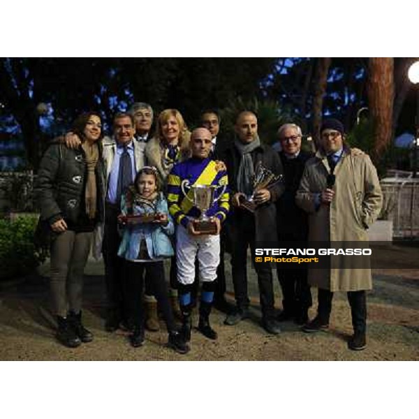The Prize giving of the Gran Premio Città di Napoli won by Dario Vargiu and Elettrotreno Napoli,Agnano 29 dicembre 2013 ph.Stefano Grasso/Ippodromi Partenopei srl