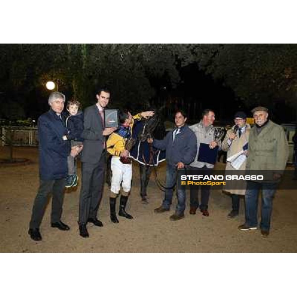 The prize giving of the Premio Criterium Partenopeo won by Djordje Perovic on Salford Secret Napoli,Agnano 29 dicembre 2013 ph.Stefano Grasso/Ippodromi Partenopei srl