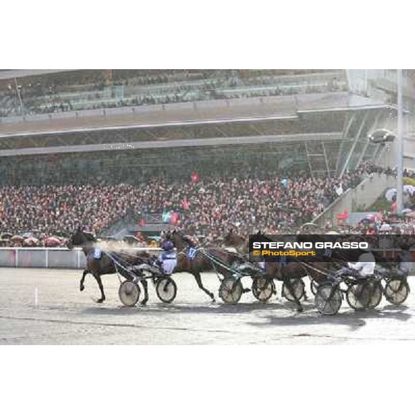 Orjan Kihlstrom with Maharajah wins the Grand Prix d\'Amerique 2014 Paris - Vincennes, 26th jan.2014 ph.Stefano Grasso