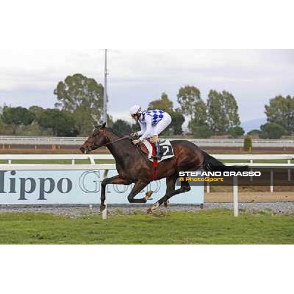 Fiori and Kaspersky win the Premio Donatello Roma - Capannelle racecourse,2nd march 2014 ph.Domenico Savi/Grasso