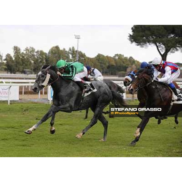 Antonio Fresu and Makarenko win the Premio Optional Roma - Capannelle racecourse,2nd march 2014 ph.Domenico Savi/Grasso