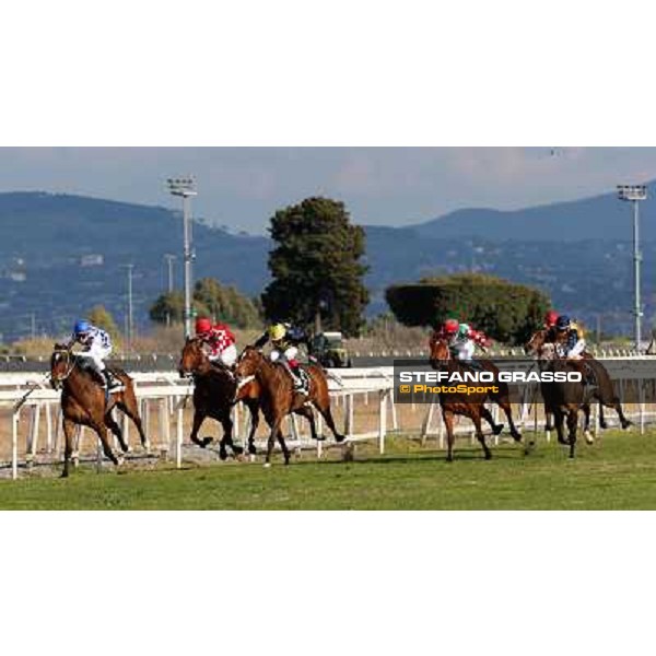 Cristian Demuro on Ronana wins the Premio Fidalgo Rome - Capannelle racecourse,9th march 2014 ph.Domenico Savi/Grasso