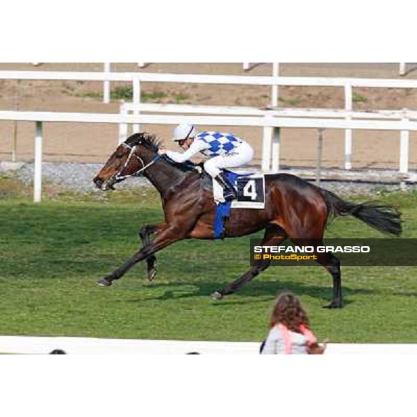 Cristian Demuro on Icebreaking wins the Premio Sinthesis Rome - Capannelle racecourse,16th march 2014 ph.Domenico Savi/Grasso