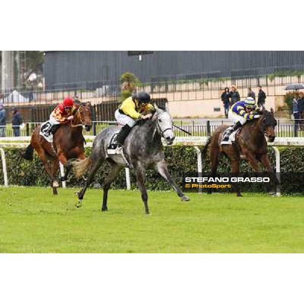 Chiara Wells after winning the Premio Don Rome, Capannelle racecourse, 23rd march 2014 ph.Domenico Savi/Grasso