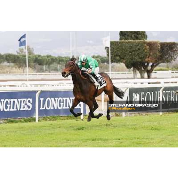 Francesco Dettori on Slowpoke wins the Premio Mezzegra Rome, Capannelle racecourse, 23rd march 2014 ph.Domenico Savi/Grasso