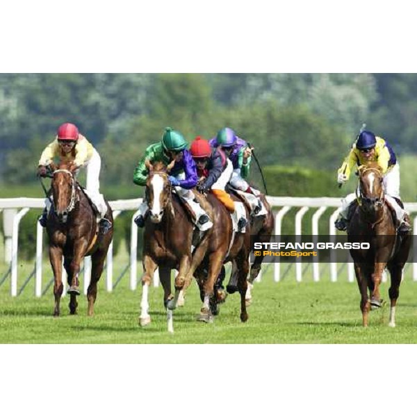 finish line of Premio Ettore Bocconi - San Siro, Milan 18th june 2005 ph. Stefano Grasso