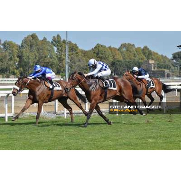 Umberto Rispoli on Regarde Moi wins the Premio Gentlewave, 2nd is Ludovico il Moro Rome, Capannelle racecourse,30th march 2014 ph.Daniele Incollu/Grasso