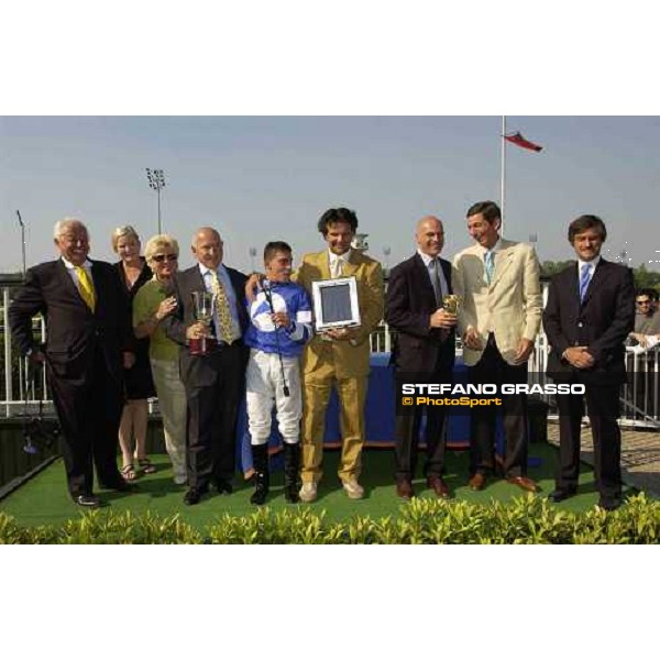 giving prize of Premio D\' Italia won by Silvano Mulas with Tedo San Siro, Milan 18th june 2005 ph. Stefano Grasso