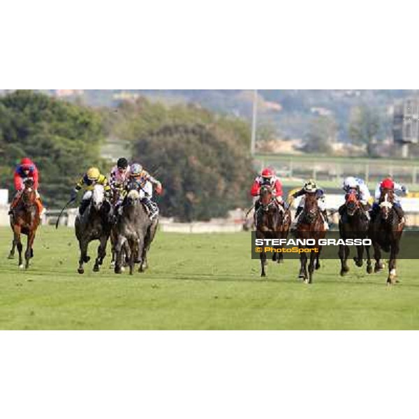 Salvatore Diana on Adsense wins the Premio Cloridano - 2nd is Fois on Jolly of Naytiri Roma - Capannelle racecourse,6th april 2014 ph.Stefano Grasso