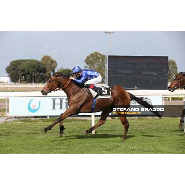 Rome, Capannelle racecourse 13th april 2014 ph.Stefano Grasso