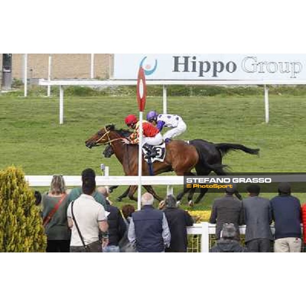 Luca Maniezzi on Clorofilla wins the Premio Carlo Chiesa Rome, Capannelle racecourse 13th april 2014 ph.Domenico Savi/Grasso