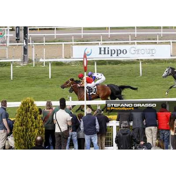 Luca Maniezzi on Clorofilla wins the Premio Carlo Chiesa Rome, Capannelle racecourse 13th april 2014 ph.Domenico Savi/Grasso