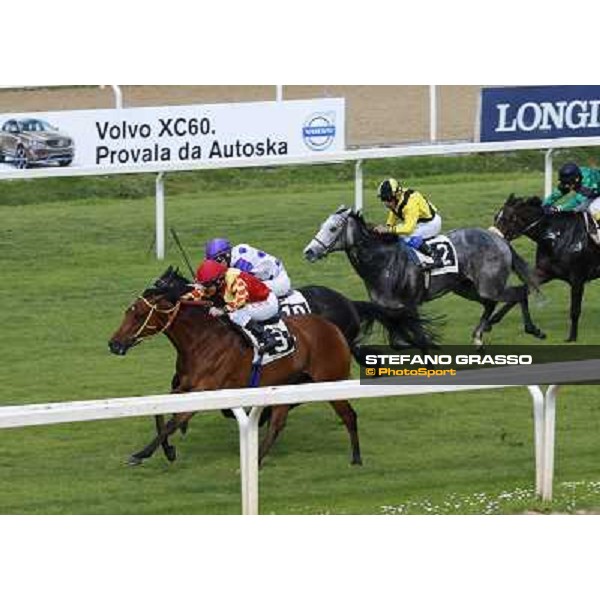 Luca Maniezzi on Clorofilla wins the Premio Carlo Chiesa Rome, Capannelle racecourse 13th april 2014 ph.Domenico Savi/Grasso