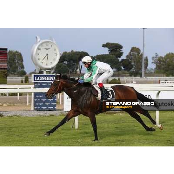 Carlo Fiocchi on Preston wins the Premio UNPCPS Rome, Capannelle racecourse 13th april 2014 ph.Domenico Savi/Grasso