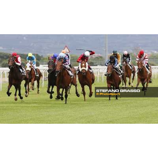 Roma 27 aprile 2014 Capannelle Racecourse Premio Distant Way Djorde Perovic wince su Rito Abbreviato ph.DomenicoSavi/GRASSO