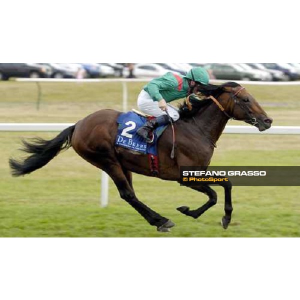 Azamour wins the King George pic bill selwyn