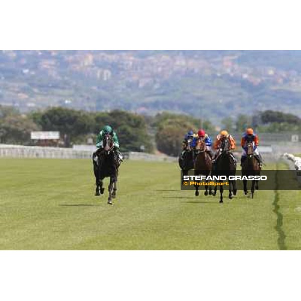 Samuele Diana on Giacas wins the Premio Misil Al Maktoum Stakes Rome, Capannelle racecourse,11th may 2014 photo Stefano Grasso